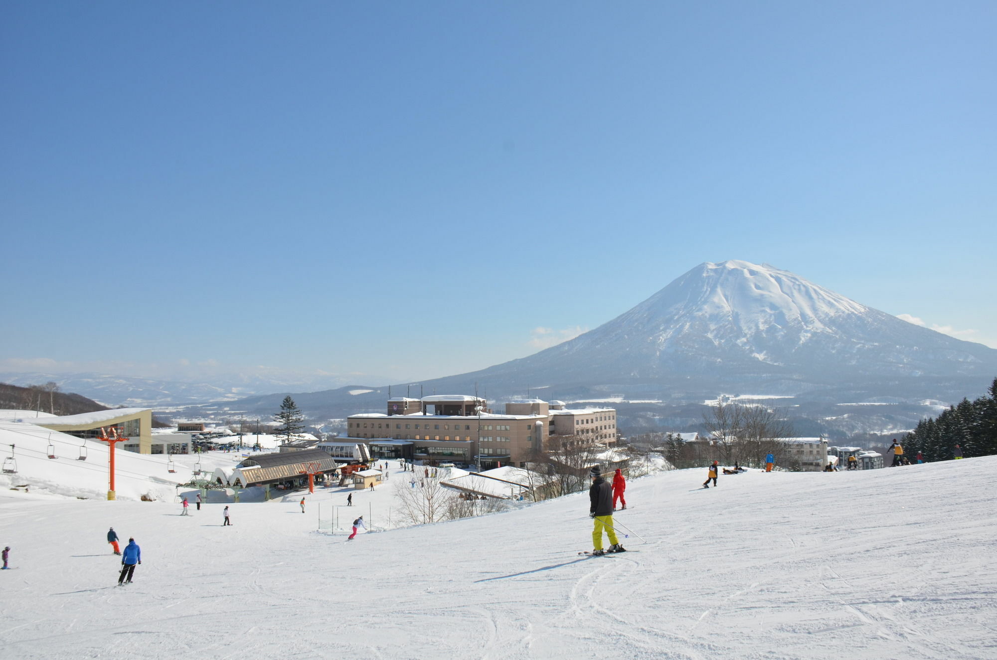 Hotel Niseko Alpen Kutchan Exterior photo