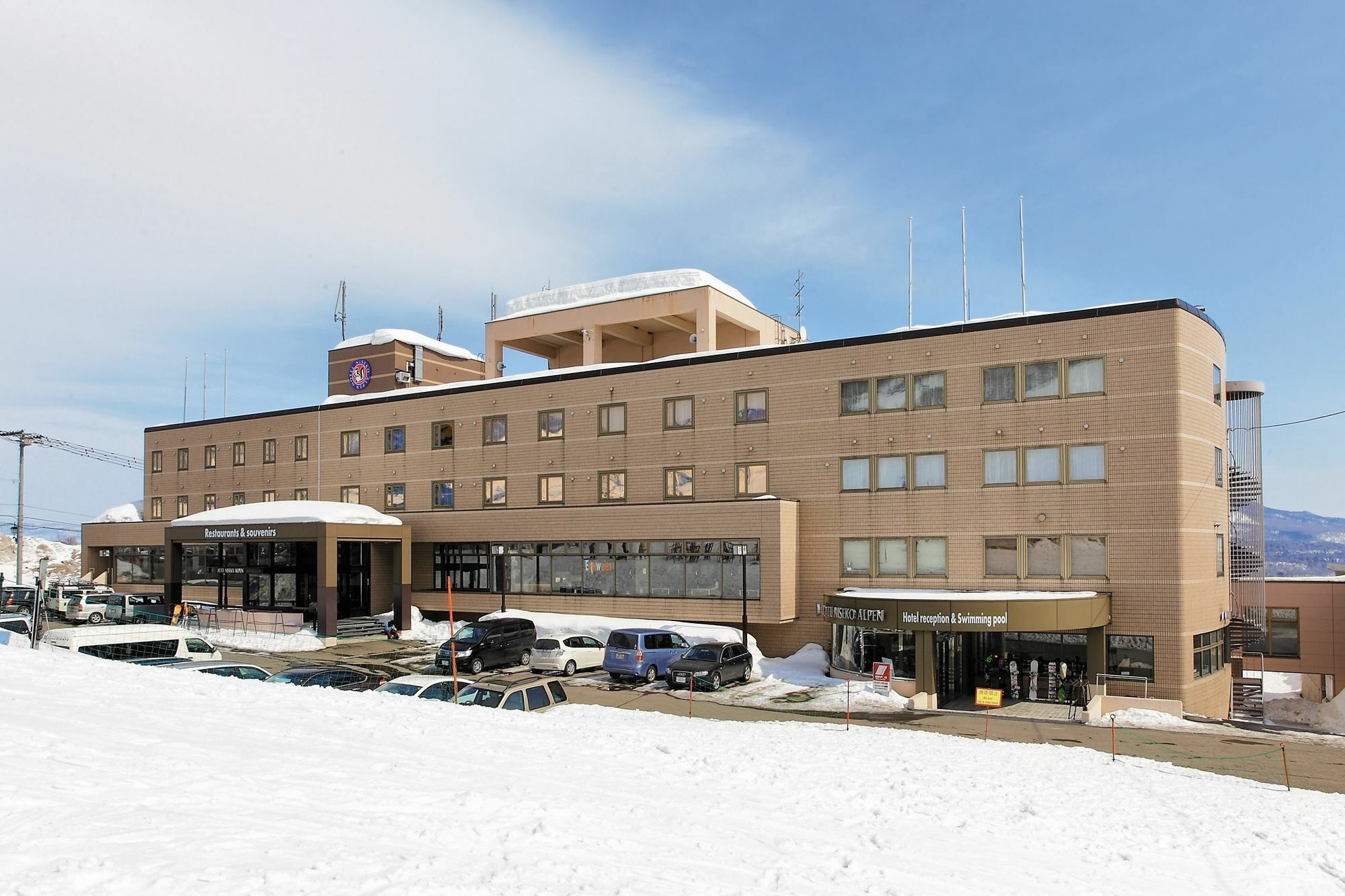 Hotel Niseko Alpen Kutchan Exterior photo